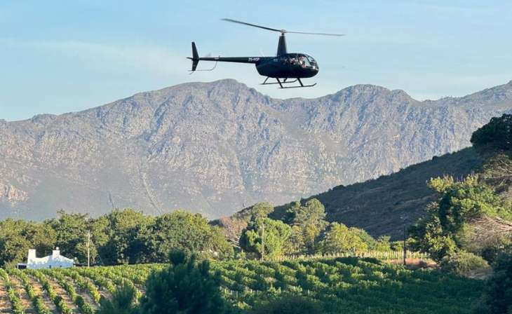 Moya Aviation Luxury Private Aircraft Charters